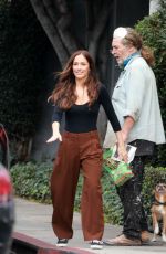 MINKA KELLY Leaves Her Dog at Sitter