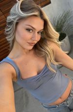 MORGAN HARVILL - Instagram Photos 12/18/2022