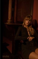 NELL TIGER FREE in Foxes Magazine, December 2022