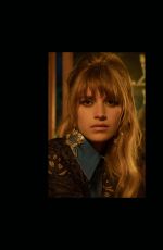 NELL TIGER FREE in Foxes Magazine, December 2022
