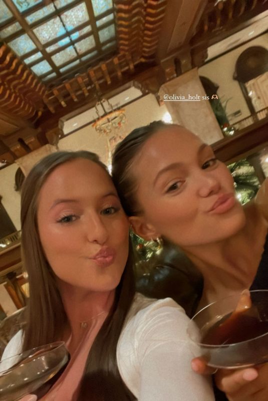 OLIVIA HOLT - Instagram Photo and Video 12/30/2022