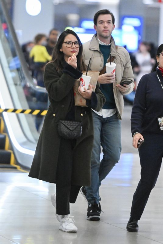 OLIVIA MUNN and John Mulaney Out at Airport in New York 12/08/2022