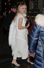 PAMELA ANDERSON Arrives at Jacquemus Show in Paris 12/111/2022