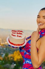 PARIS BERELC - Instagram Photos and Video 12/29/2022