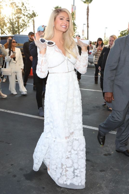 PARIS HILTON Launches Her 29th Fragrance Love Rush at Nordstrom Rack in Riverside 12/09/2022