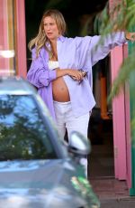 Pregnant RENEE BARGH Out and About in Sydney 12/15/2022