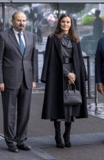 QUEEN LETIZIA OF SPAIN Arrives at Working Meeting of FAD Juventud Foundation at ENDESA Headquarters in Madrid 12/16/2022