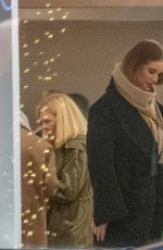 ROSIE HUNTINGTON-WHITELEY Out Shopping with Her Mother in Chelsea 11/30/2022