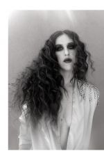 SCOUT WILLIS in Foxes Magazine, June 2022