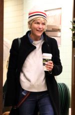 SELMA BLAIR Leaves Alfred Coffee with Her Service Dog Scout 12/29/2022