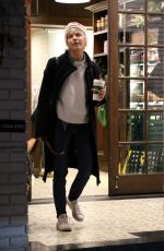 SELMA BLAIR Leaves Alfred Coffee with Her Service Dog Scout 12/29/2022