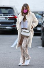 SOFIA VERGARA Shopping at XIV Karats in Beverly Hills 12/14/2022