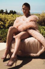 SYDNEY SWEENEY in Elle Magazine, Spain January 2023