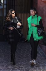 TERRI SEYMOUR Out for Brunch with a Friend in West Hollywood 12/23/2022