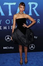 ZOE SALDANA at Avatar: The Way of Water Premiere in Los Angeles 12/12/2022