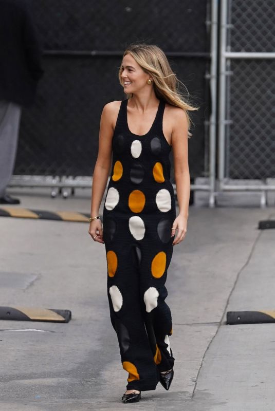 ZOEY DEUTCH Arrives at Jimmy Kimmel Live in Los Angeles 12/01/2022