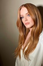 ABIGAIL COWEN - Maison Valentino Event Photoshoot, January 2023