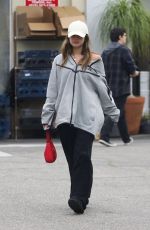 ADDISON RAE Out for Lunch at a Mediterranean Restaurant in Los Angeles 01/13/2023