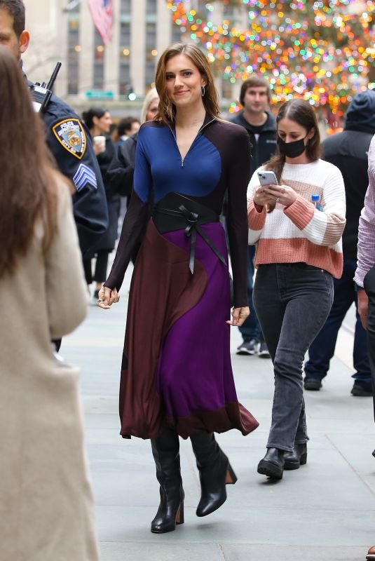 ALLISON WILLIAMS Out and About in New York 01/05/2023