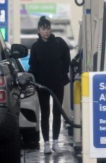 AMANDA BYNES at a Gas Station in Los Angeles 01/10/2023