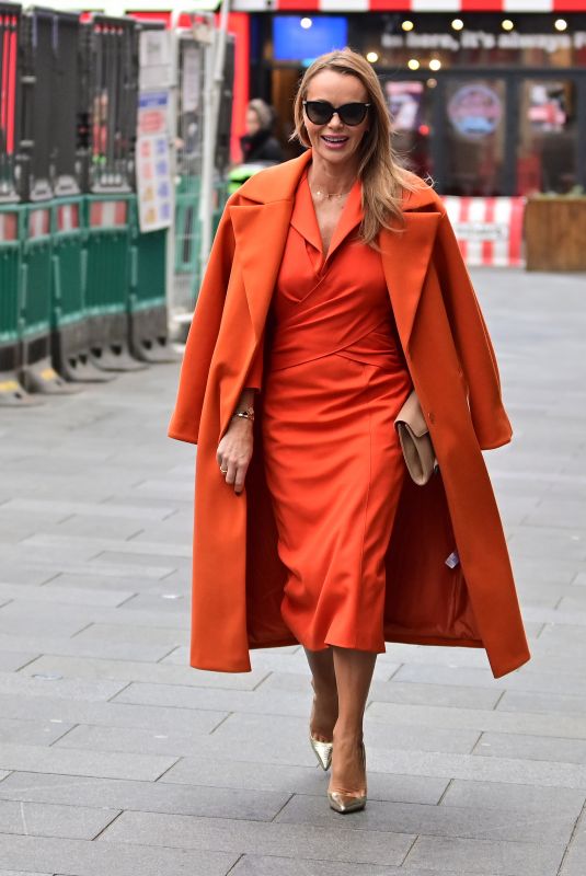 AMANDA HOLDEN Heading to Global Radio Studios in London 01/31/2023