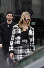 APPLE MARTIN Arrives at Chanel Haute Couture Spring Summer 2023 Show at Paris Fashion Week 01/24/2023