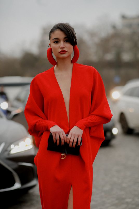 CASSANDRA CANO Arrives at Stephane Rolland Spring Summer 2023 Haute Couture Show in Paris 01/24/2023