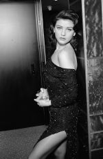 CATHERINE ZETA JONES at a Photoshoot, 1992