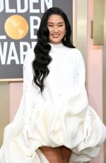 CHLOE FLOWER at 80th Annual Golden Globe Awards in Beverly Hills 01/10/2023