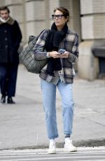 CHRISTY TURLINGTON Out and About in New York 01/10/2023