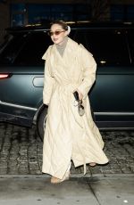 GIGI HADID Out and About in New York 01/06/2023