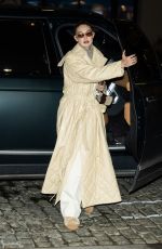 GIGI HADID Out and About in New York 01/06/2023