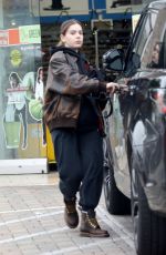 HAILEE STEINFELD Leaves Her Home in Los Angeles 01/02/2023