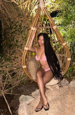 HALLE BAILEY - Instagram Photos 01/11/2023