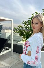 HAVANNA WINTER - Instagram Photos 01/16/2023