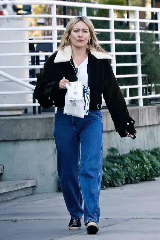 HILARY DUFF at a Starbucks in Los Angeles 01/28/2023