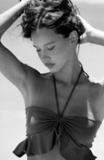 ISABELLE MATHERS for Thaikila Swim, January 2023