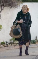JENNIFER COOLODGE Leaves Her Home in Los Angeles 01/23/2023