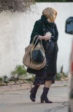 JENNIFER COOLODGE Leaves Her Home in Los Angeles 01/23/2023