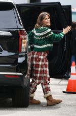 JENNIFER GARNER Arrives at a Set of Her Latest Comedy Movie Family Leave in Los Angeles 01/12/2023