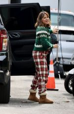 JENNIFER GARNER Arrives at a Set of Her Latest Comedy Movie Family Leave in Los Angeles 01/12/2023