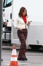 JENNIFER GARNER on the Set of Family Leave in Los Angeles 01/30/2023