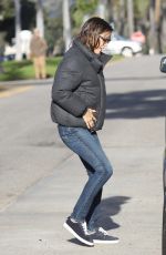 JENNIFER GARNER Out for Coffee with a Friend in Santa Monica 01/18/2023