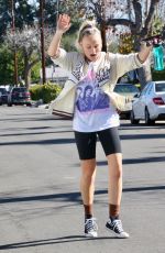 JOJO SIWA and SAVANNAH DEMMERS Leaves Personal Training Session in Los Angeles 01/21/2023