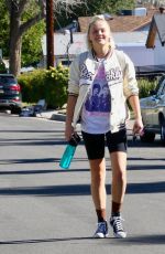 JOJO SIWA and SAVANNAH DEMMERS Leaves Personal Training Session in Los Angeles 01/21/2023