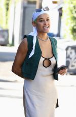 JORDAN ALEXANDER Out for Lunch with Friends at Croft Alley in West Hollywood 01/26/2023