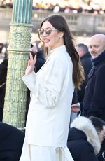 KARLIE KLOSS Arrives at Dior Homme Fashion Show at PFW in Paris 01/20/2023