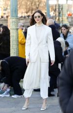KARLIE KLOSS Arrives at Dior Homme Fashion Show at PFW in Paris 01/20/2023