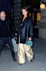 KATIE HOLMES Arrives at Good Morning America in New York 01/11/2023