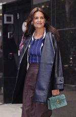 KATIE HOLMES Promotes Her New off-Broadway play The Wanderers in New York 01/11/2023